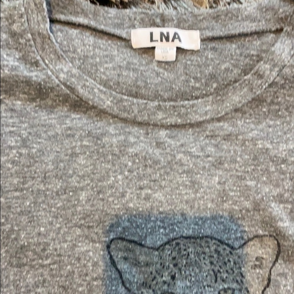 LNA tee - Picture 3 of 3